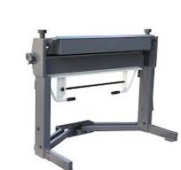 BOKA Abkantbank PBB-1270/2 1270mm 2,0mm Stahl Fußpedal segmentierter  Oberbalken – manuelle Blechbiegemaschine 0–135°, stabile Konstruktion, für  ...
