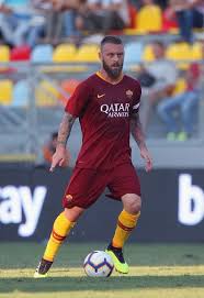 Daniele de rossi (born july 24, 1983) is a professional football player who competes for italy in world cup soccer. Daniele De Rossi Photostream As Roma Football Players Daniele De Rossi