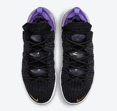 Found 10 colorways for nike lebron 18. Nike Air Legend 2 Shop Card Payment Court Purple Cq9283 004 Release Date Info Gov