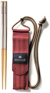 Snow peak's name is inspired by the japanese mountain, tanigawa, where the label's founder, yukio yamai, spent much of his early life. Snow Peak Carry On Chopstick Stabchen Outdoorbesteck Titanium M Amazon De Kuche Haushalt
