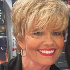 Jeanne Cottone's Instagram, Twitter & Facebook