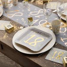 10 Assiettes Anniversaire 18 Ans Blanc Et Or Dragees Anahita Decoration De Table Anniversaire 18 Ans 18ans Anniversaire Anniversaire 18 Ans