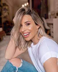 She is a portuguese model and tv presenter. Helena Coelho Ladyladyboners