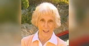 Rebecca Bellew's Instagram, Twitter & Facebook