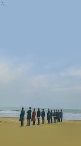 They don't produce many songs, they aren't on shows very often and you just don't actualy hear about them a . Wanna One Therefore Wallpaper Suami Masa Depan Selebritas Poster