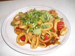 Calamar Sauce Piquante Recette Ptitchef Calamar Recette Recette Calamar