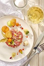 Tartare De Viande Au Couteau Kiwi Et Physalis Viande Cuisine Tartare