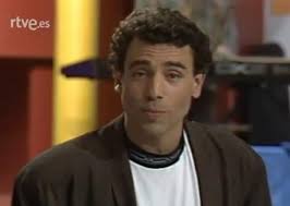 Así ha cambiado Enrique Simón, de llenar carros de la compra en los 90 a  triunfar en el teatro