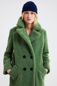 Image 4 of FLEECE COAT from Zara | Fleece coat, Coat, Faux shearling coat