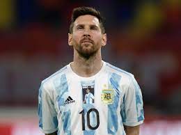 ووصل البرازيل صاحب الأرض والجمهور إلى المباراة النهائية بعد. ØªØ¨Ø±ÙŠØ± Ù…ÙŠØ³ÙŠ Ù„Ù†Ø²ÙŠÙ Ø§Ù„Ø£Ø±Ø¬Ù†ØªÙŠÙ† Ø£Ù…Ø§Ù… ØªØ´ÙŠÙ„ÙŠ ÙÙŠ Ø£ÙˆÙ„ Ù…Ø¨Ø§Ø±Ø§Ø© Ø¨Ø¹Ø¯ ÙˆÙØ§Ø© Ù…Ø§Ø±Ø§Ø¯ÙˆÙ†Ø§ Ø±ÙŠØ§Ø¶Ø© Ø¹Ø±Ø¨ÙŠØ© ÙˆØ¯ÙˆÙ„ÙŠØ© Ø§Ù„Ø¥Ù…Ø§Ø±Ø§Øª Ø§Ù„ÙŠÙˆÙ…