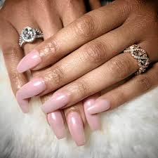 The own a sumptuous house with costly inside adornment inside and outside. Minnie Dlamini Loses Wedding Ring In A Robbery