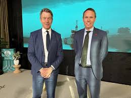 Kuttet lønnen med en tredjedel