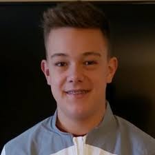 Caleb Travis's Instagram, Twitter & Facebook