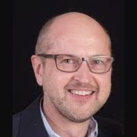 1600+ "Gowing" profiles