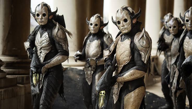 No fantasy is too far-fetched for Thor's 'Dark World'