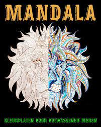 Mandala is een complexe, symmetrische of asymmetrische ornament dat een microkosmos voorstelt van het hele universum. Mandala Kleurplaten Voor Volwassenen Kleurboek Van Dieren Voor Volwassenen Dutch Edition Kleurboek 9798606729470 Amazon Com Books