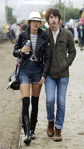 0114 is the national dialling code for sheffield in the united kingdom. Arctic Monkeys Alex Turner Dating Alexa Chung Lookalike Louise Verneuil Daily Mail Online