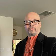 Timothy Gill's Instagram, Twitter & Facebook