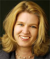 Laurie Winslow's Instagram, Twitter & Facebook