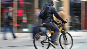 Kopfhorer Auf Dem Fahrrad Wichtiges Urteil Fur Radfahrer Welt