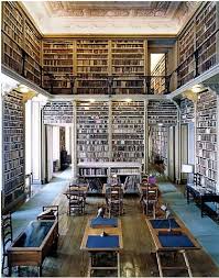 O palácio da ajuda é único no mundo porque se conserva até hoje como testemunho intocado do que foi uma residência real europeia ao estilo napoleão iii. Biblioteca Do Palacio Nacional De Ajuda Lisboa Iii Lisbon Portugal Beautiful Library Architecture Home Libraries