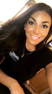 Jenifer Kennedy's Instagram, Twitter & Facebook