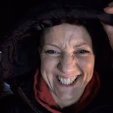 Last night was SO MUCH FUN 🥳, I participated in a 4x4 Christmas Lights  Parade through Agassiz and Harrison Hot Springs 🎄☃️, It wasn't a huge  turnout (probably because of the beautiful weather 🥶🌧️) but ...