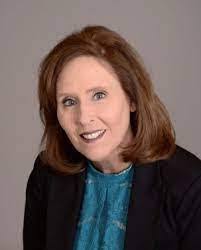 Carol Lamartina's Instagram, Twitter & Facebook