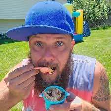 Sophia Dunton's Instagram, Twitter & Facebook