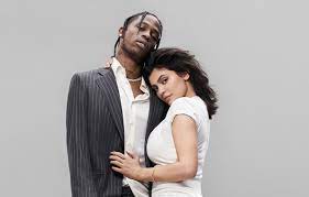 Kylie jenner and travis scott clocked a number of relationship milestones during their short time as a couple. Wallpaper Girl Male Lovers Kylie Jenner Travis Scott Images For Desktop Section Nastroeniya Download
