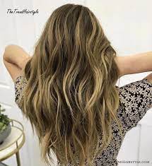 A razor cut, quite simply, is a haircut created when the hair is sliced with a cut throat style razor (equipped with a guard). One Length Lob With Jagged Ends 20 Gorgeous Razor Cut Hairstyles For Sharp Ladies The Trending Hairstyle