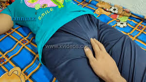 Gf ko barthday ke din gift me bad tod chudayi - XNXX.COM