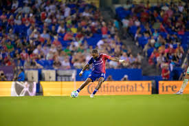 Image result for tbn:hGp17KPYydWaiM::blogs.nypost.com/sports/soccer/photos/Eto%27o.jpg