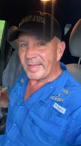 Livingroom of a Trash Psnda