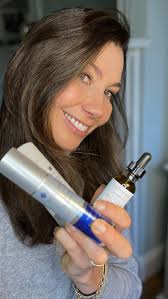 Skincare products that YOU’s beauty expert Rosie Green (@lifesrosie)  believes in: @environskincare Youth EssentiA C-Quence Serum which is a  ‘real miracle worker’. Then there’s @skinceuticals C E ...