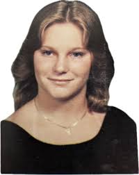 Looking for a childhood friend of my sister her name was Robin (maiden name  Poole) was married to a Latham last time I saw her was summer of 1985 in  Sanford, Florida