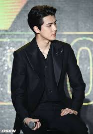 Pin Oleh Utami Dian Di Sehoon Gambar Pasangan Suami Exo