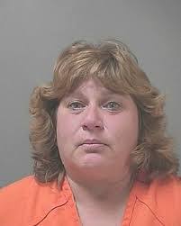 Leslie Elchert's Instagram, Twitter & Facebook