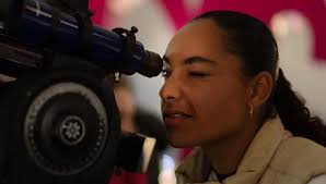 Senior Editor (Online)