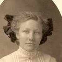 Luella A Adams (viti1872–viti1945)