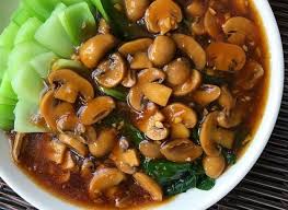 Masukkan jamur ke dalam tumisan bawang, aduk rata. 13 Resep Jamur Kancing Yang Bisa Anda Coba Dirumah