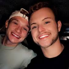 Tamara Sprague (@findodlow)