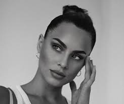 Kasia lenhardt, who rose to fame after appearing on germany's next top model in 2012, was found dead by berlin police in a home tuesday. Ex De Boateng Que Morreu Aos 25 Anos Fez Sucesso No Next Top Model Quem Quem News