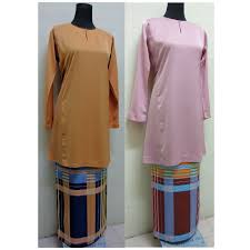 Baju kurung kain pelikat cotton lembut selesa memakai. Brand New Baju Kurung Riau Pesak Dull Satin Kain Pelikat Kipas Belakang Shopee Malaysia