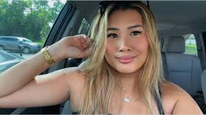 Who are good artists for eyebrow and eyeliner tattooing?