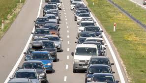 Incidente in autostrada, tratto chiuso. Incidente In Autostrada Schianto Tra Curiosi Un Morto Virgilionotizie