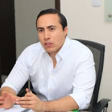 La sala de instrucción de la corte suprema de justicia abrió investigación formal contra richard alfonso. Senador Richard Aguilar By Rcn Radio Bucaramanga