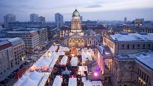 Zurzeit stehen noch keine aktuellen daten für die weihnachtszeit 2021 zur verfügung. Unkalkulierbares Risiko Weihnachtsmarkt Auf Berliner Gendarmenmarkt Von Veranstalter Abgesagt Rbb24