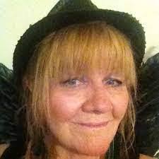 Margie Sisk's Instagram, Twitter & Facebook