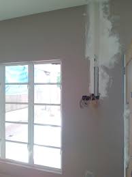Besi ini sering juga disebut sebagai kawat anyam yang biasanya sering digunakan di setiap pembangunan sebuah gedung, rumah atau proyek apapun. Kerja Elektrik Yang Kami Telah Laksanakan Wiring Tambahan Untuk Rumah Baru